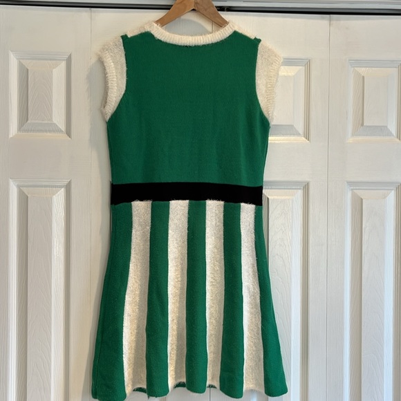 New Directions Elf Dress - Picture 4 of 11